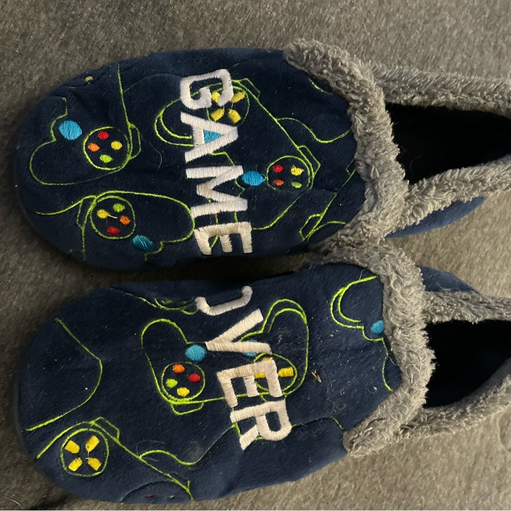 > ATTN Gamers! "Game Over" Plush Slippers - Size 4-5 (New Game+ Comfort!)